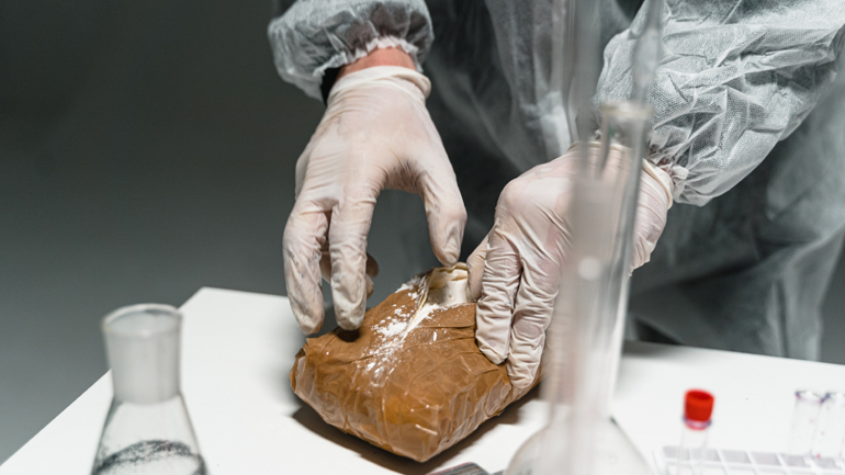 492 κιλά κοκαΐνης κατασχέθηκαν στα σύνορα Ρωσίας – Λευκορωσίας